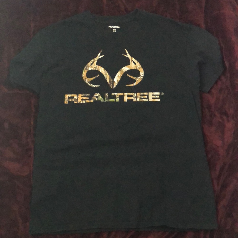 Selling because I just don’t wear it anymore !